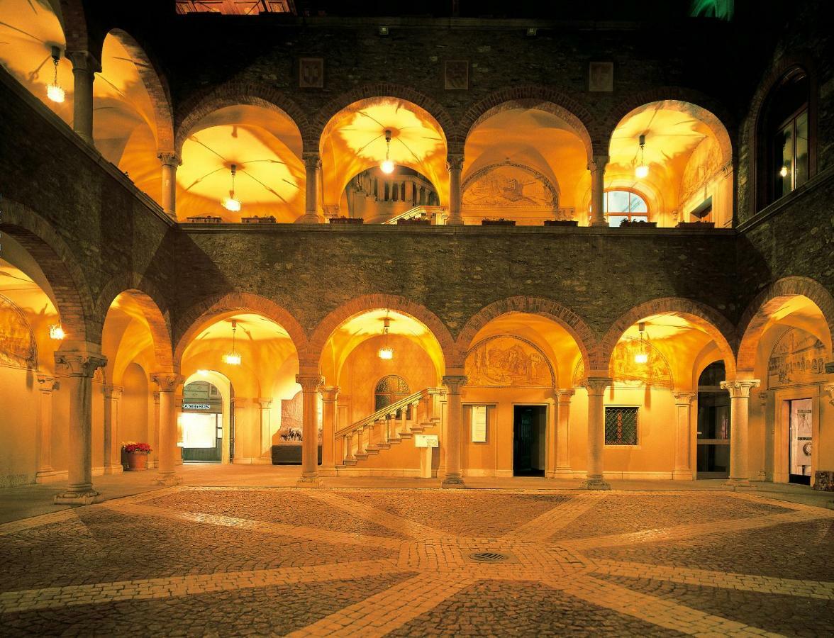 Bellinzona Piazza Collegiata Apartman Kültér fotó
